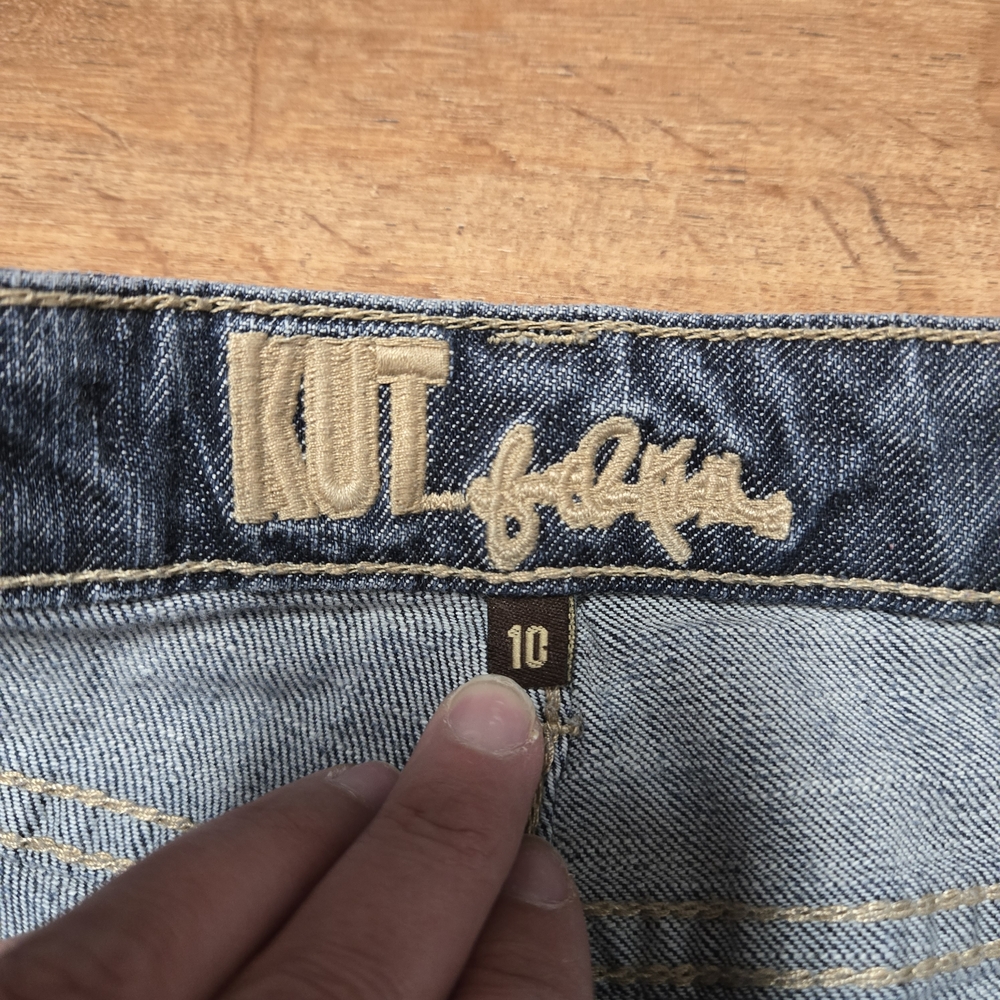 Kut from the Kloth Dark Wash Cropped Jeans Size 10 - Picture 2 of 7